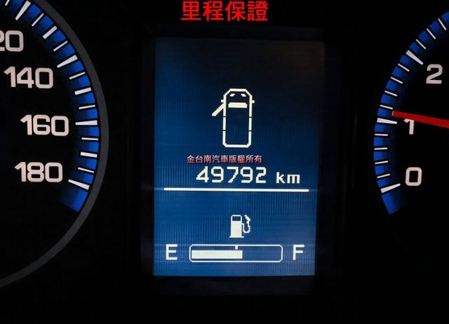 10月出廠11月領牌 五人座 客貨兩用車 一手車 只跑4.9萬 TCS 雙安 盲點 全車原板件 附全額發票 可全貸!  第12張相片