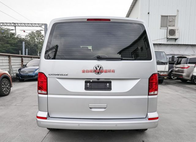 150L 長軸 九人座 24年式 23/11出廠 一手 只跑9千 車載系統 倒車顯影 雙區恆溫 全車六安 原鈑件  第3張相片