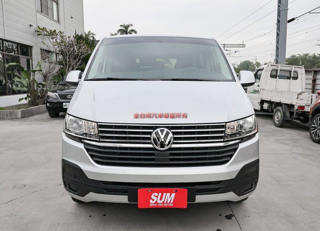 150L 長軸 九人座 24年式 23/11出廠 一手 只跑9千 車載系統 倒車顯影 雙區恆溫 全車六安 原鈑件  第4張相片