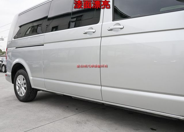 150L 長軸 九人座 24年式 23/11出廠 一手 只跑9千 車載系統 倒車顯影 雙區恆溫 全車六安 原鈑件  第6張相片