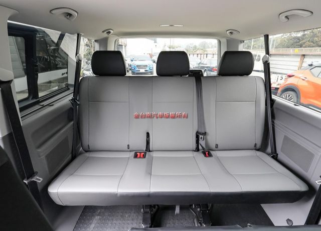 150L 長軸 九人座 24年式 23/11出廠 一手 只跑9千 車載系統 倒車顯影 雙區恆溫 全車六安 原鈑件  第9張相片