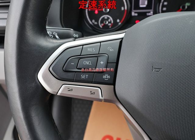 150L 長軸 九人座 24年式 23/11出廠 一手 只跑9千 車載系統 倒車顯影 雙區恆溫 全車六安 原鈑件  第12張相片
