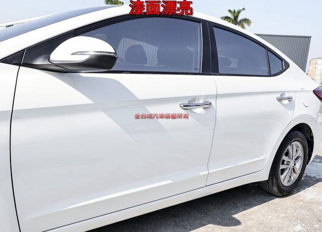 一手車 只跑4.7萬 里程保證 車況超好 TCS ABS 全車六安 代步通勤好選擇 可全貸 不用殺價就很便宜!  第8張相片