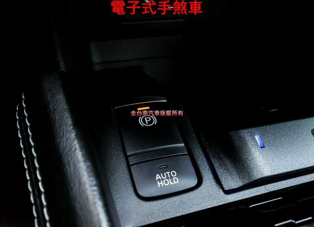23年式大改版 旗艦版 一手只跑2.5萬 全車原板件 ACC AEB 車道偏離 環景 盲點 車載系統 可全貸!  第17張相片
