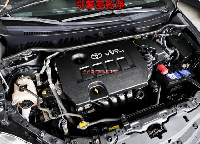 一手車 一年只跑不到九千 里程保證 七人座 NAVI 恆溫 後座出風口 ABS 雙安 可全貸 不用殺價就很便宜!  第20張相片