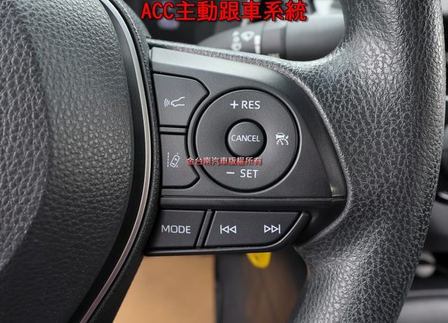 22年式11月出廠 1月領 ACC AEB 車道偏離 循跡防滑 九安 一手 只跑2.9萬 原鈑件 里程保證 可全貸!  第14張相片