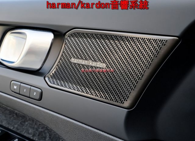 純電頂級版 一手只跑3.5萬 408匹馬力 滿電續航465KM 全景天窗 LV2 雙電動椅 環景 全車原板件 可全貸!  第12張相片