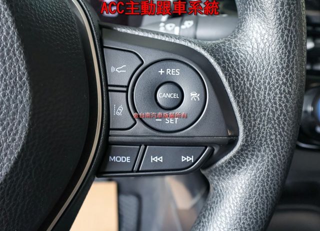 21年式 12月出廠 1月領 只跑 3.4萬 ACC AEB 車道偏離 循跡防滑 一手 全車原鈑件 九安 里程保證  第13張相片