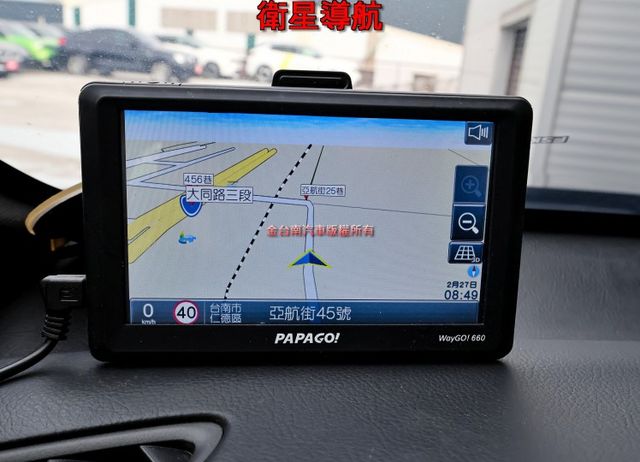 4WD躍動型 只跑5.8萬 車況超好 安卓影音 NAVI 恆溫空調 TCS 全車六安 可全貸 不用殺價就很便宜!  第11張相片