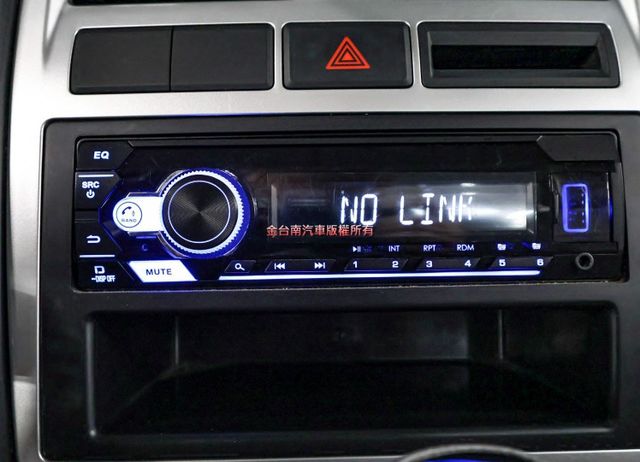 自排 遙控雙折大尾門 只跑2萬 ABS TCS 全車原鈑件 原廠保固中 里程保證 可全貸!  第15張相片