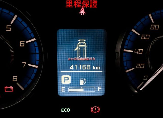 精緻版 一手車 只跑4萬 里程保證 定速 中冷 TCS 雙安 附全額發票 事業打拼好幫手 可全貸 不用殺價就很便宜!  第16張相片