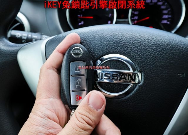 豪華版 19年式 一手車 全車原板件 車況超好 iKEY 恆溫 ABS 雙安 選配盲點 可全貸 不用殺價就很便宜!  第14張相片
