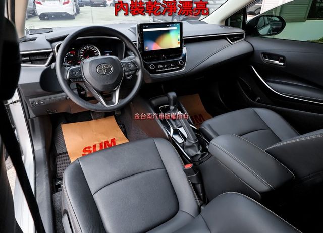 豪華+版 只跑1.9萬 原廠保養 全車原板件 iKEY 盲點 ACC AEB 車道維持 安卓影音 恆溫  可全貸!  第10張相片