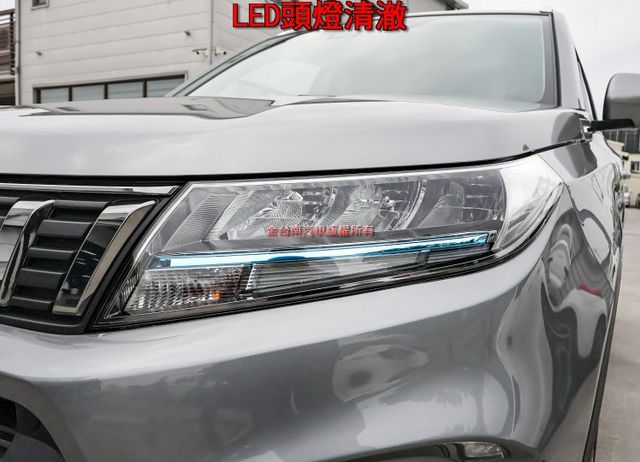 24/3月領牌 4WD  輕油電 只跑4百 根本新車 現省20萬 雙前電熱椅 ACC AEB 車道維持  第5張相片