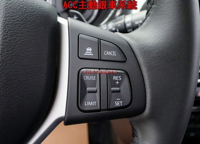 24/3月領  輕油電 只跑1百 根本新車 現省快20萬 ACC AEB 車道維持 iKEY 快撥 車載系統  第12張相片