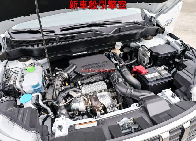 24/3月領  輕油電 只跑1百 根本新車 現省快20萬 ACC AEB 車道維持 iKEY 快撥 車載系統  第18張相片