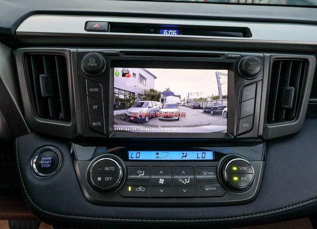 2.5 定速 電動椅 iKEY ABS 雙區恆溫 抬頭顯示器 全車原鈑件 里程保證 可全貸!  第17張相片