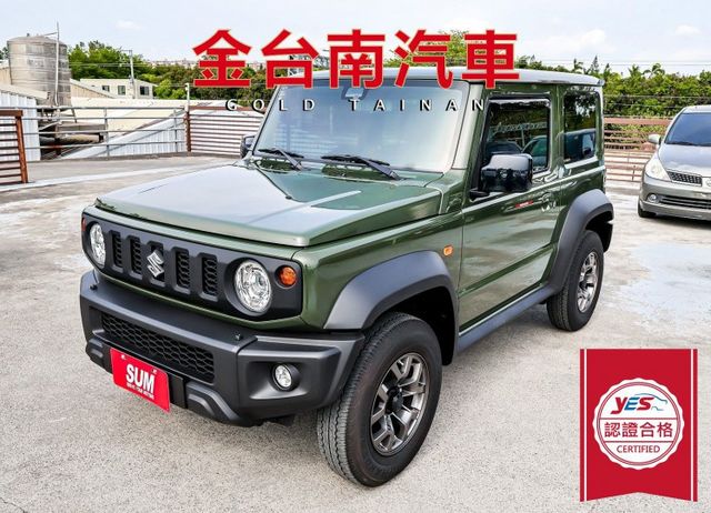 23/9出廠領牌 一手車 只跑3千 全車原板件 跟本新車 4WD 車道偏離 主動煞車 車載系統 恆溫 可全貸!  第1張相片
