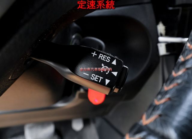 市面少有 X豪華版 少跑全車原板件 專屬空力套件 雙色內裝 安卓影音 恆溫 前後雙雷達 可全貸 不用殺價就很便宜!  第13張相片