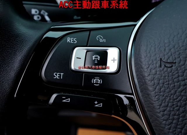 中階Life版 七人座 跑2.7萬 電動椅 雙前電熱椅 電動尾門 LED頭燈 盲點 ACC AEB 一手原鈑件 原廠保養  第13張相片
