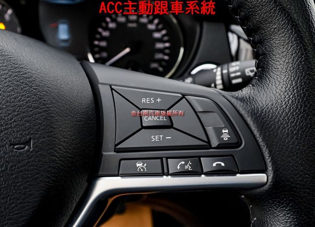 4WD旗艦版 一手車 只跑8千 原廠保養 全車原板件 全景天窗 電動椅 ACC AEB 環景 電動尾門 可全貸!  第13張相片