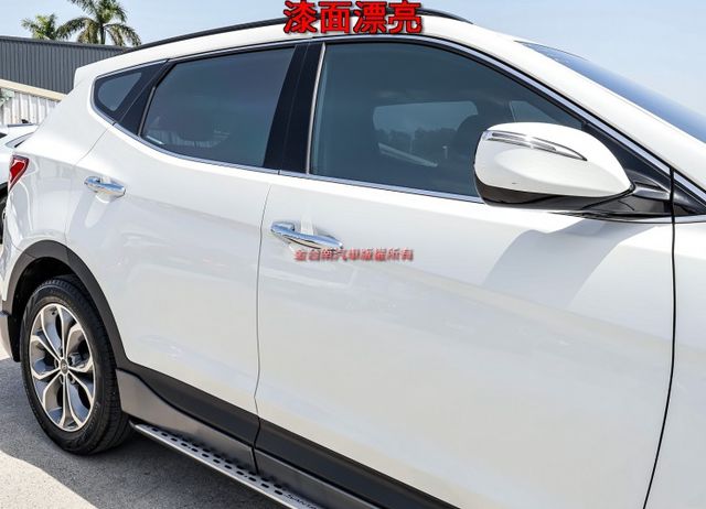 空力套件 倒車顯影 雙區恆溫 TCS ABS 全車原板件 少跑里程保證 車況超好 可全貸 不用殺價就很便宜!  第9張相片