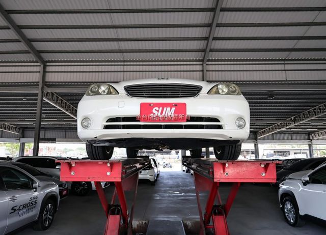 ES330 只跑13.2萬 全車原鈑件 定速 天窗 記憶椅 雙區恆溫 ABS 八安 里程保證!  第19張相片