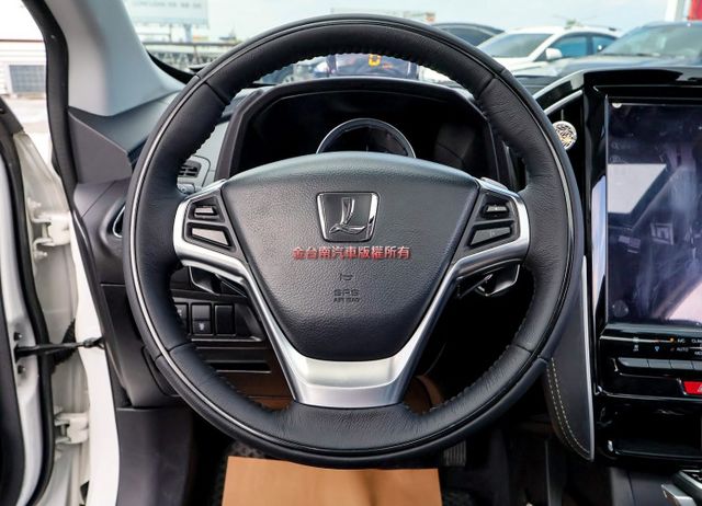 最高GT旗艦智駕版 電動椅 天窗 只跑11.2萬 定速 車道偏離 自動停車 環景 HUD iKEY 電動尾門 原鈑件  第13張相片