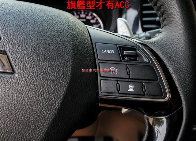 4WD旗艦型 天窗 電動椅 ACC AEB 車道偏離 iKEY 雙區恆溫 電動尾門 一手車 全車原板件 車況超好 可全貸  第13張相片