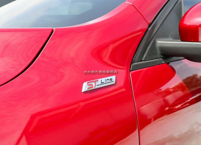 4WD ST-Line 只跑6.5萬 ACC AEB 全景天窗 電動椅 快撥 盲點 HUD 電動尾門 iKEY 原鈑件  第6張相片