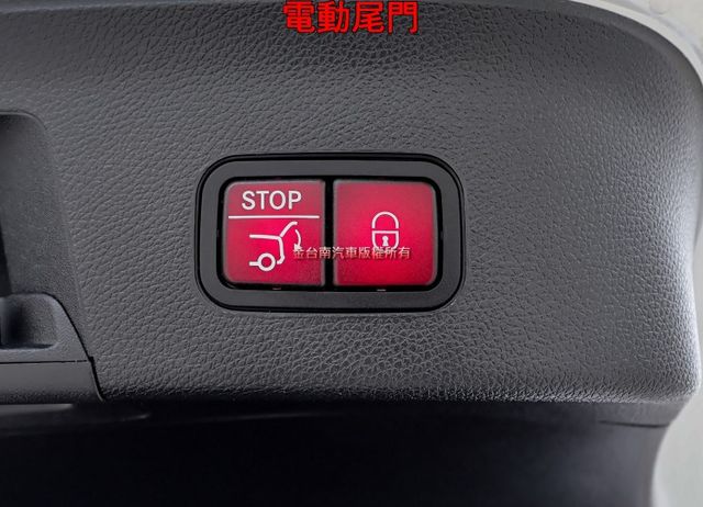 350D 總代理 12月領 ACC AEB 盲點 自動停車 雙記憶椅 環景 電動尾門 全景天窗 一手 原鈑件  第18張相片
