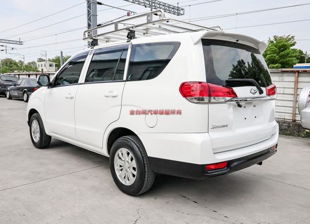 附全額發票 精緻版 只跑2.9萬 定速 後座冷氣 ABS 雙安 車頂置物架 一手 全車原鈑件 里程保證!  第2張相片