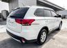 典藏型 少跑里程保證 全車原板件 車況超好 大螢幕安卓影音 恆溫 TCS  ABS 雙安 可全貸 不用殺價就很便宜!  第3張縮圖