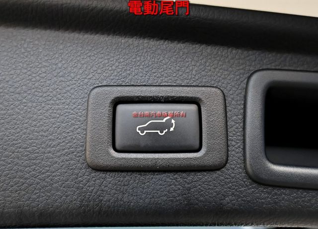 XT-P頂級版 4WD 電動椅 電動天窗 h/k音響 電動尾門 240P馬力 只跑7.7萬 里程保證 車況超好 可全貸!  第19張相片
