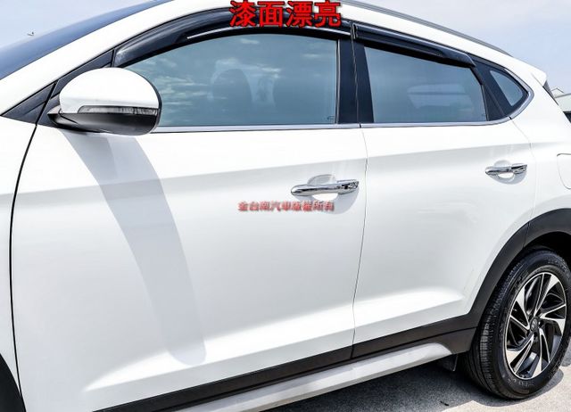 20年式小改尊爵版 只跑5.7萬 全車原板件 電動椅 安卓影音 ACC AEB 車道偏離 恆溫 可全貸!  第6張相片