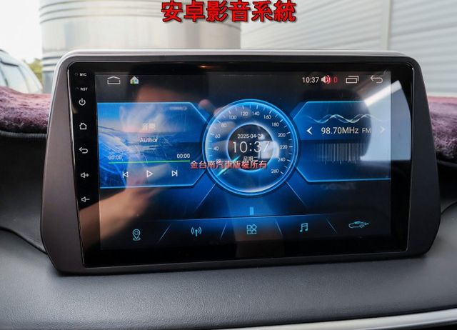 20年式小改尊爵版 只跑5.7萬 全車原板件 電動椅 安卓影音 ACC AEB 車道偏離 恆溫 可全貸!  第15張相片