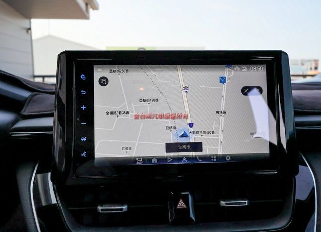 稀有GR 空力套件 特仕版選導航 跑2.5萬 ACC AEB 車道維持 環景 車載系統 HUD 原鈑件 原廠保養  第15張相片