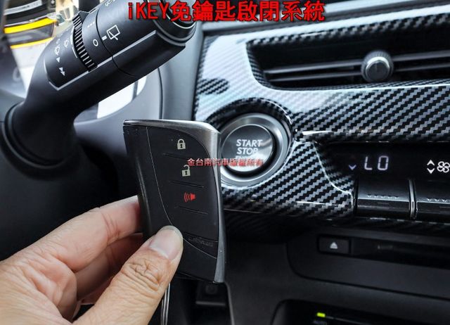 19/8出廠 只跑4.5萬 ACC AEB 車道偏離 電動椅 雙電熱椅 iKEY LED頭燈 全車原鈑件!  第13張相片