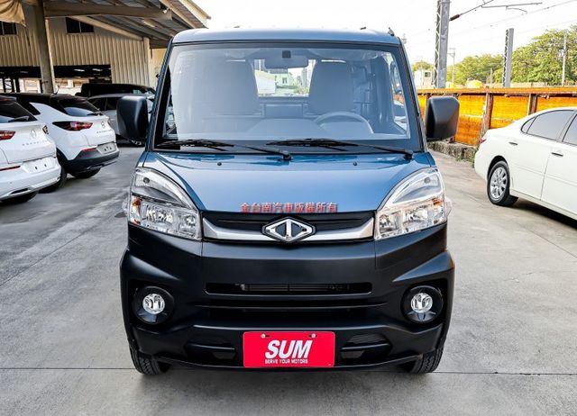 A210 自排 貨斗長2,410mm 可載重950KG 一手車 只跑2千 盲點 TCS ABS 雙安 定速 可全貸!  第6張相片