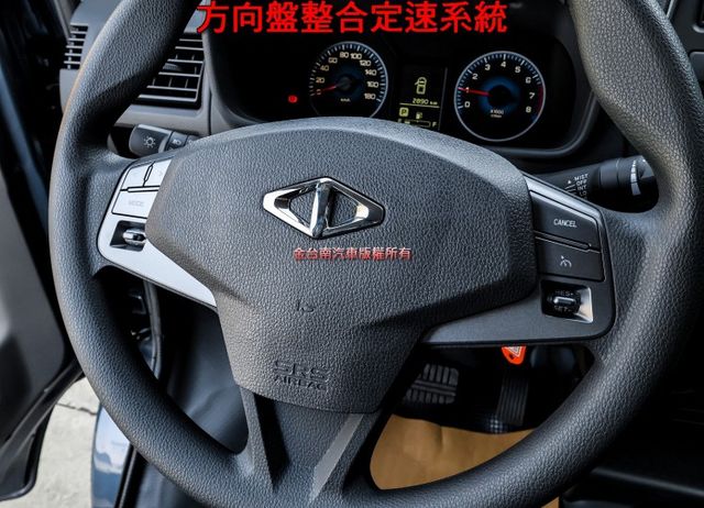 A210 自排 貨斗長2,410mm 可載重950KG 一手車 只跑2千 盲點 TCS ABS 雙安 定速 可全貸!  第12張相片