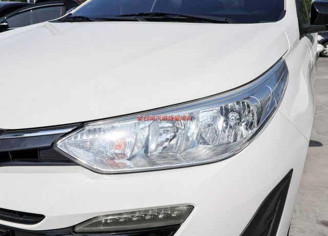 經典版 一手車 ABS TCS 液晶螢幕 電折後視鏡 九安 里程保證 原廠保固中 可全貸!  第6張相片