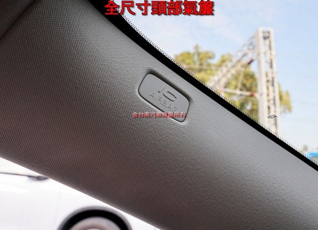 油電 B4 一手車 只跑3.9萬 ACC AEB 車道維持 雙記憶椅 HUD 電動尾門 環景 車載系統 衛星導航!  第18張相片