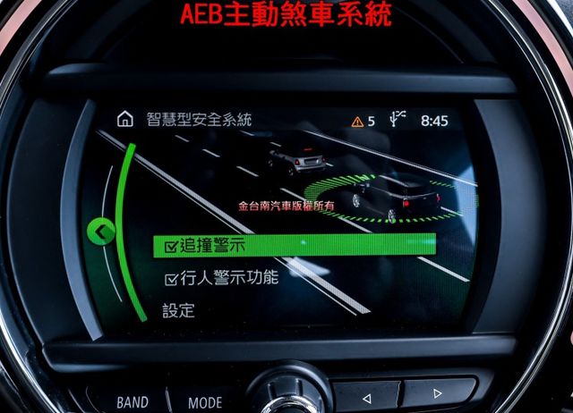 20年式 豪華野營版 雙電動椅 NAVI iKEY 定速 倒車顯影 電動尾門 全車原板件 車況超好 可全貸!  第15張相片