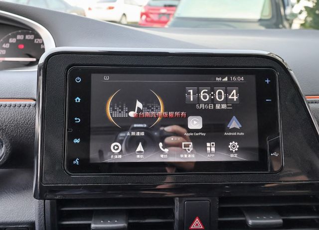 七人座 22年式 21/12領 一手車 只跑5.9萬 AEB 車道偏離 衛星導航 車載系統 恆溫 iKEY 電瓶剛換新  第15張相片
