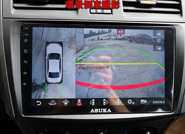 五門 一年只跑1萬 里程保證 全車原板件 車況超好 天窗 大螢幕安卓機 環景 車載系統 可全貸 不用殺價就很便宜!  第16張相片