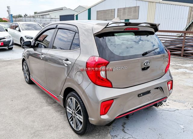 原裝進口 GT-LINE頂級版 一手只跑5.3萬 AEB 空力套件 16吋鋁圈 恆溫 iKEY 可全貸 不用殺價就便宜!  第2張相片