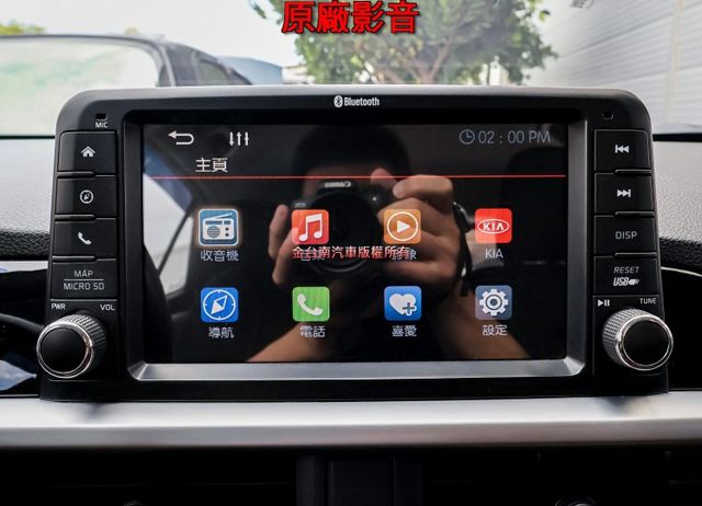 原裝進口 GT-LINE頂級版 一手只跑5.3萬 AEB 空力套件 16吋鋁圈 恆溫 iKEY 可全貸 不用殺價就便宜!  第16張相片