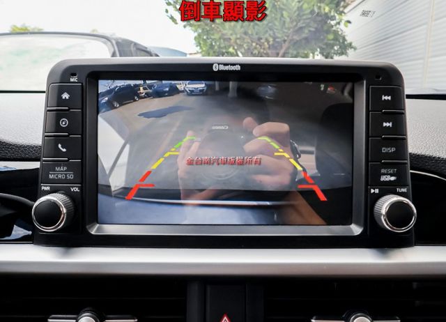 原裝進口 GT-LINE頂級版 一手只跑5.3萬 AEB 空力套件 16吋鋁圈 恆溫 iKEY 可全貸 不用殺價就便宜!  第17張相片