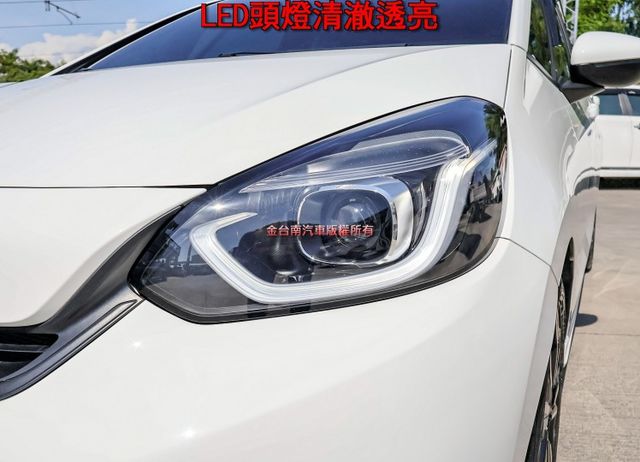 23年式 22/12出廠 只跑2.4萬 ACC AEB 車道偏離 iKEY 車載系統 盲點 一手車 原鈑件 原廠保養  第5張相片