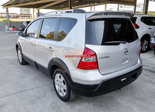 一年只跑六千多 里程保證 車況超好 ABS 雙安 代步通勤好選擇 不用殺價就很便宜!  第2張相片